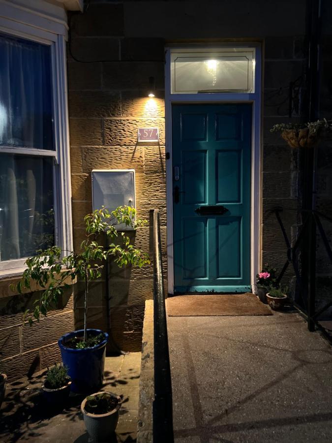 Ferienwohnung The Badger Set Hinderwell Exterior foto